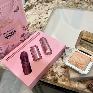 Highlighter and Lip Tint Set - Pink